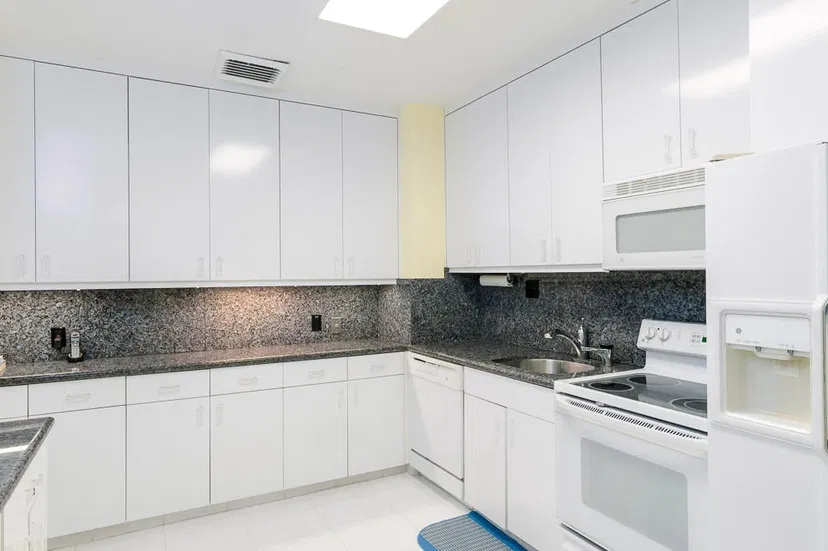 44 Cocoanut Row #A 601 — photo 4