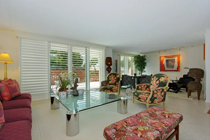 100 Worth Avenue #Apt 303 — photo 4