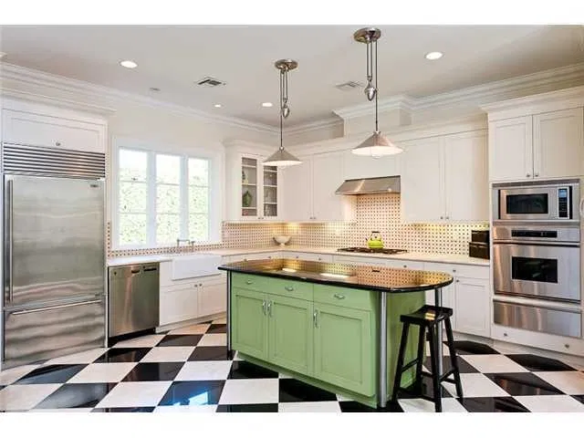 238 Plantation Road — photo 4
