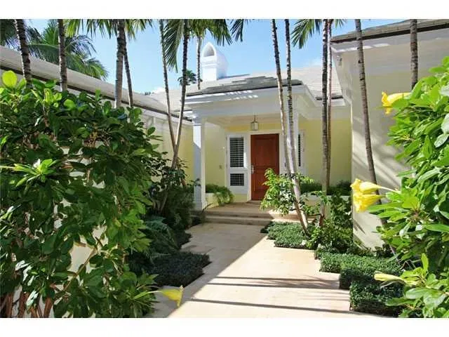 1157 N Lake Way #. — photo 4