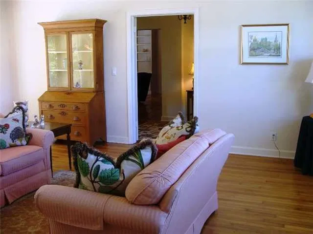 230 Plantation Road — photo 4