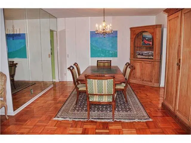 215 Onondaga — photo 3