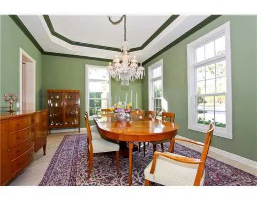 735 N Lake Way — photo 4