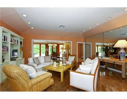 107 E Inlet Drive — photo 3