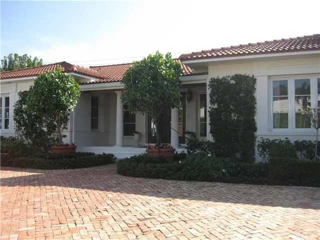 292 Orange Grove Road — photo 2