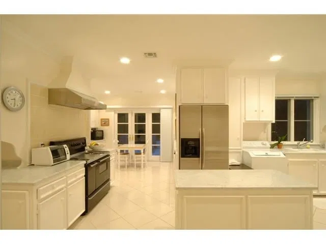 285 Colonial Lane — photo 5