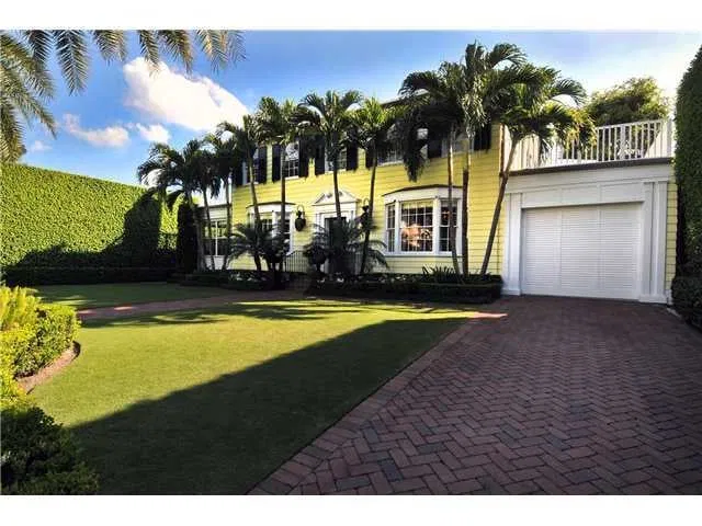 410 Seabreeze Avenue — photo 2
