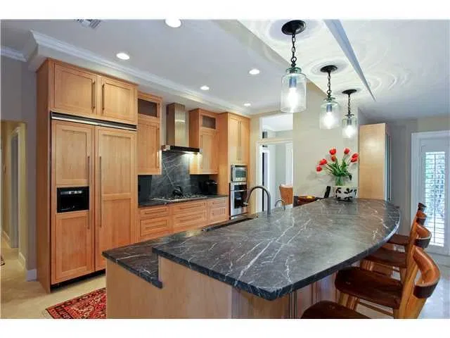 251 Kenlyn Road — photo 4