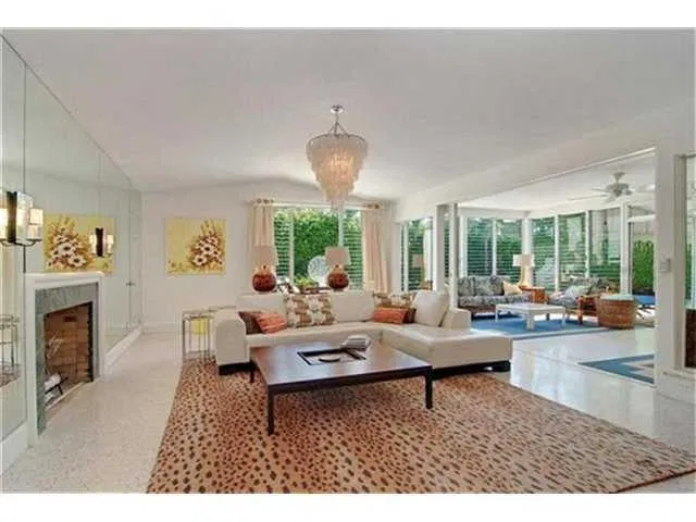 205 Jamaica Lane — photo 2