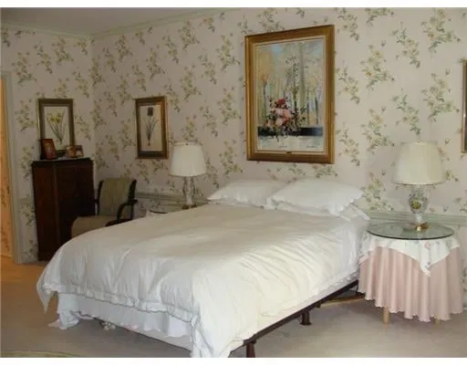 425 Worth Avenue #2D — photo 5
