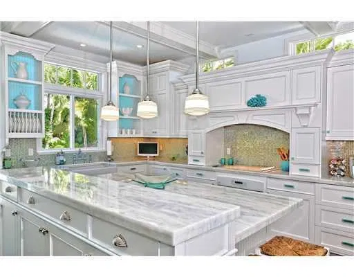 209 Angler Avenue — photo 4