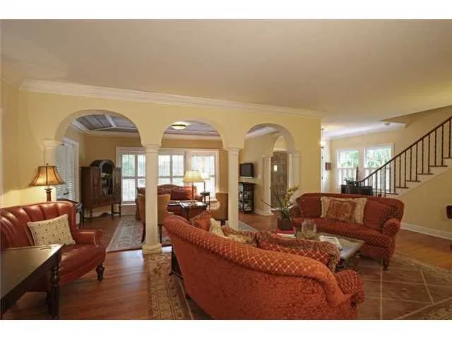 111 Seabreeze Avenue — photo 5
