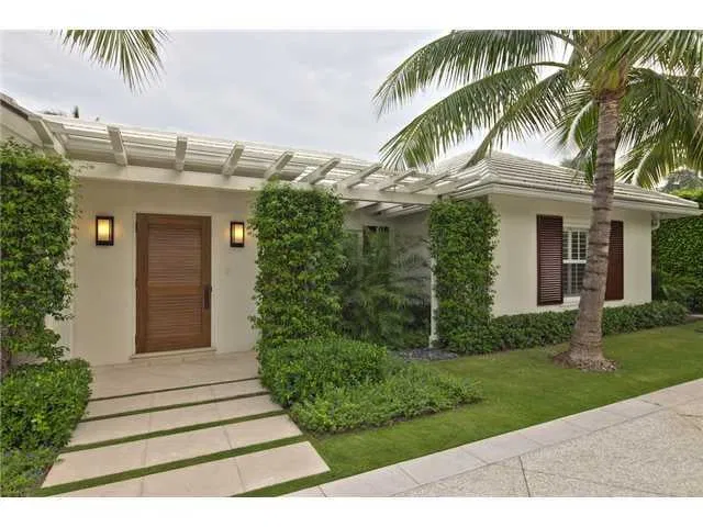 209 Bermuda Lane — photo 3