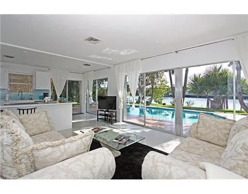 2259 E Ibis Isle Road — photo 3