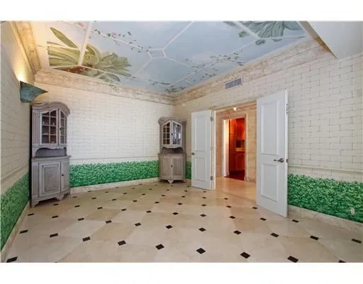 100 Worth Avenue #PH 11 — photo 4