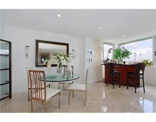44 Cocoanut Row #401A — photo 3