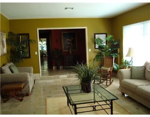 261 Miraflores Drive — photo 5