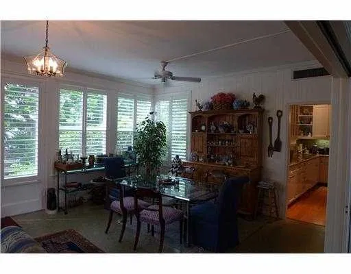 200 Eden Road — photo 5