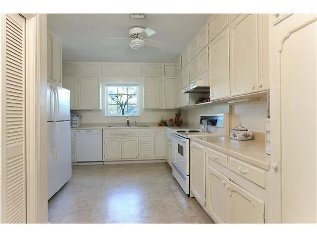 221 El Dorado Lane — photo 5