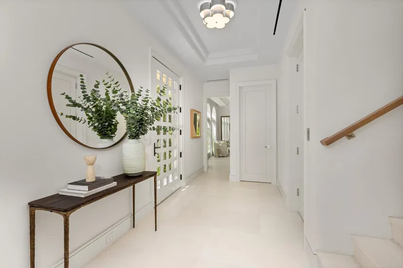 422 Australian Avenue — photo 4