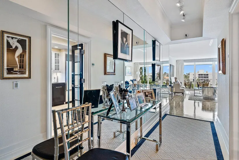 434 Chilean Avenue #6b — photo 4