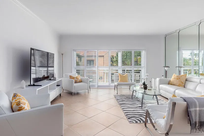 250 Bradley Place #301 — photo 5