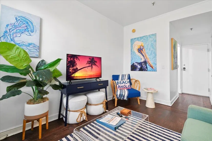 235 Sunrise Avenue #1024 — photo 3