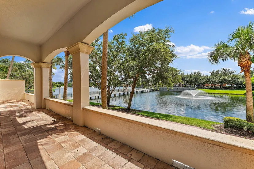 Sold Nov 2024 · 3630 Gardens Parkway 102c, Palm Beach Gardens