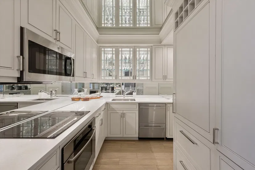 250 Bradley Place #Ph 707 — photo 5