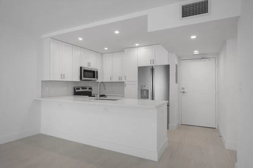 3540 S Ocean Boulevard #709 — photo 3