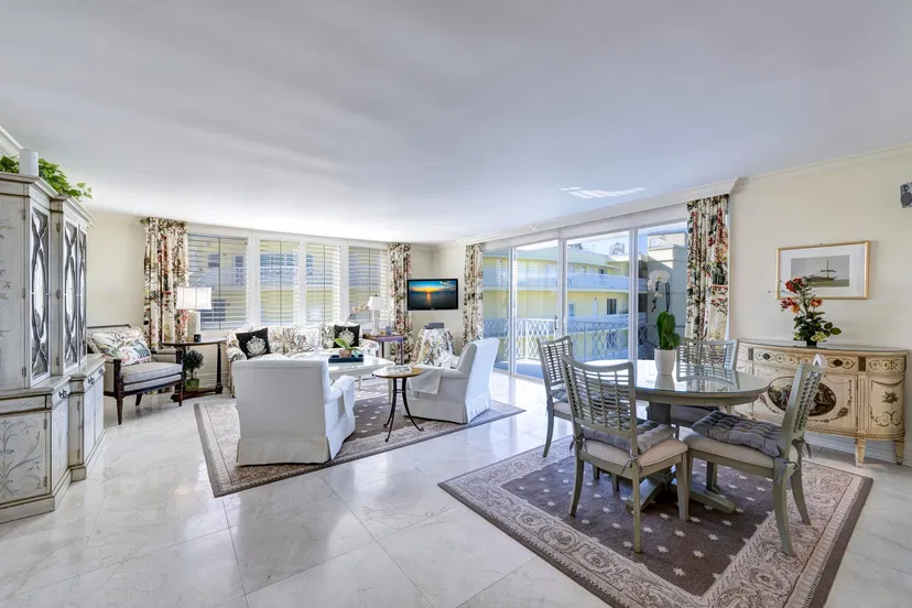 434 Chilean Avenue #6d — photo 4