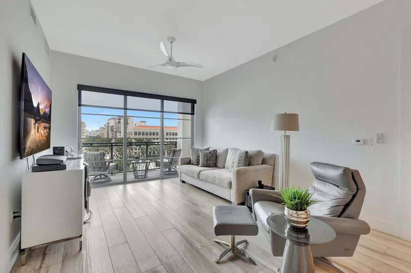 Sold Mar 2025 · 155 E Boca Raton Road 618, Boca Raton
