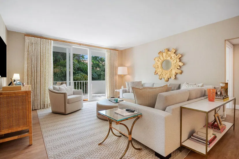 226 Brazilian Avenue #3b — photo 4