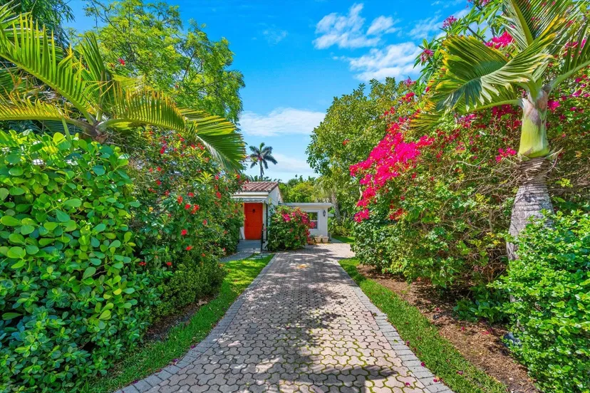 224 Mediterranean Road — photo 4