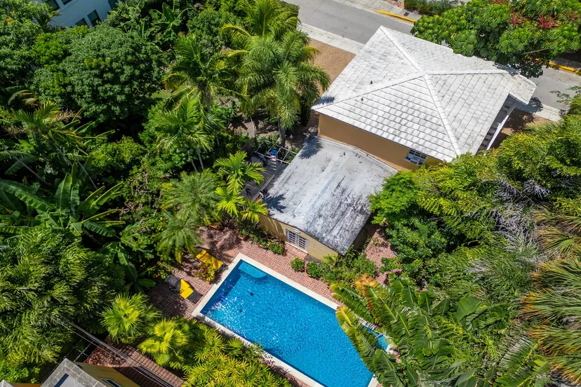 216 Oleander Avenue #2 — photo 4