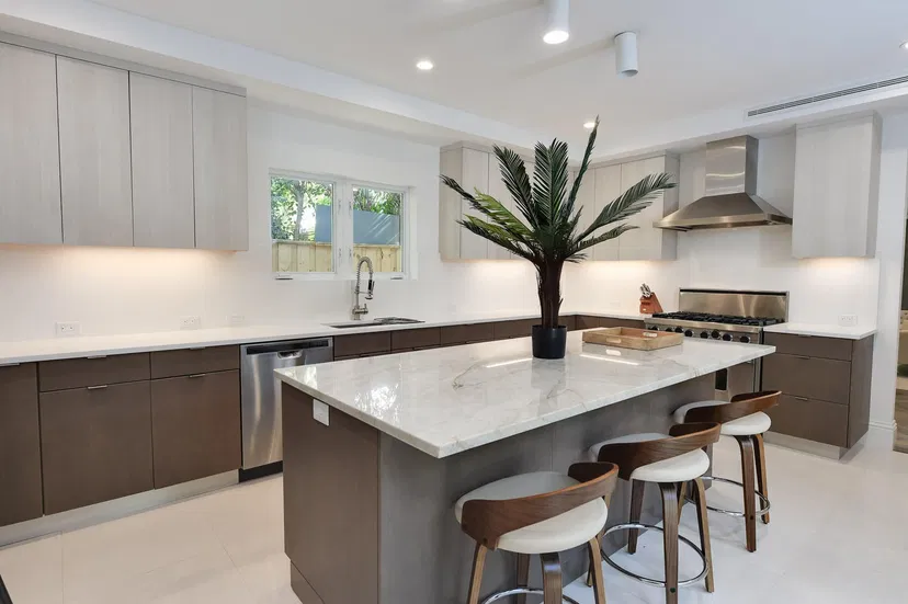 443 Seaview Avenue — photo 5