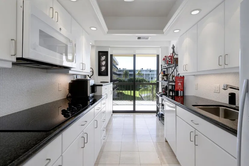 2778 S Ocean Boulevard #303n — photo 3