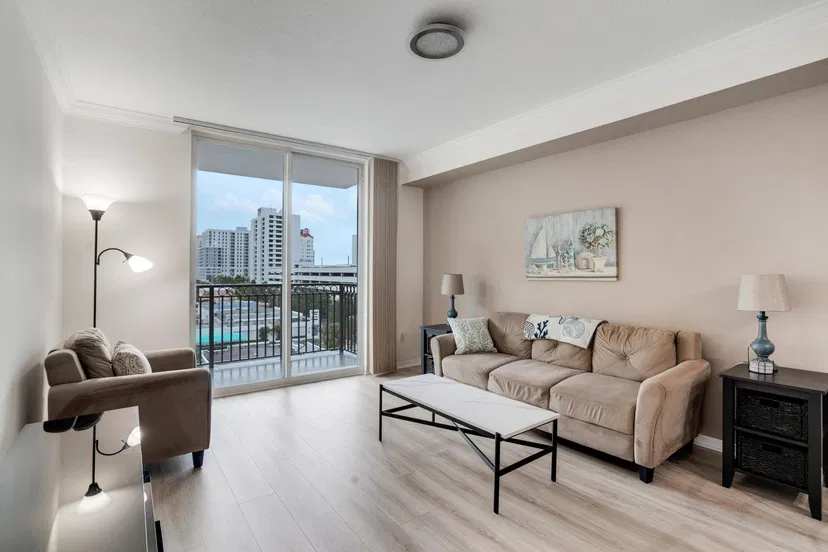 Sold Apr 2025 · 600 S Dixie Highway 552, West Palm Beach