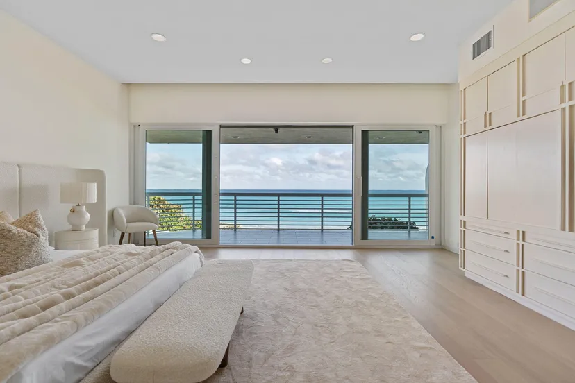 Sold Jan 2025 · 1 Sloans Curve Drive, Palm Beach
