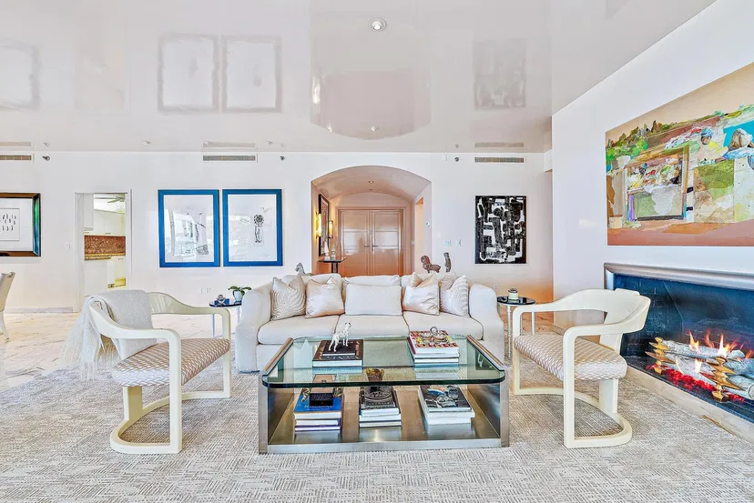 2 N Breakers Row #N21 — photo 4