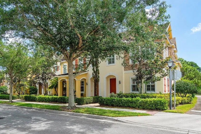 Sold Jan 2025 · 103 Ennis Lane, Jupiter