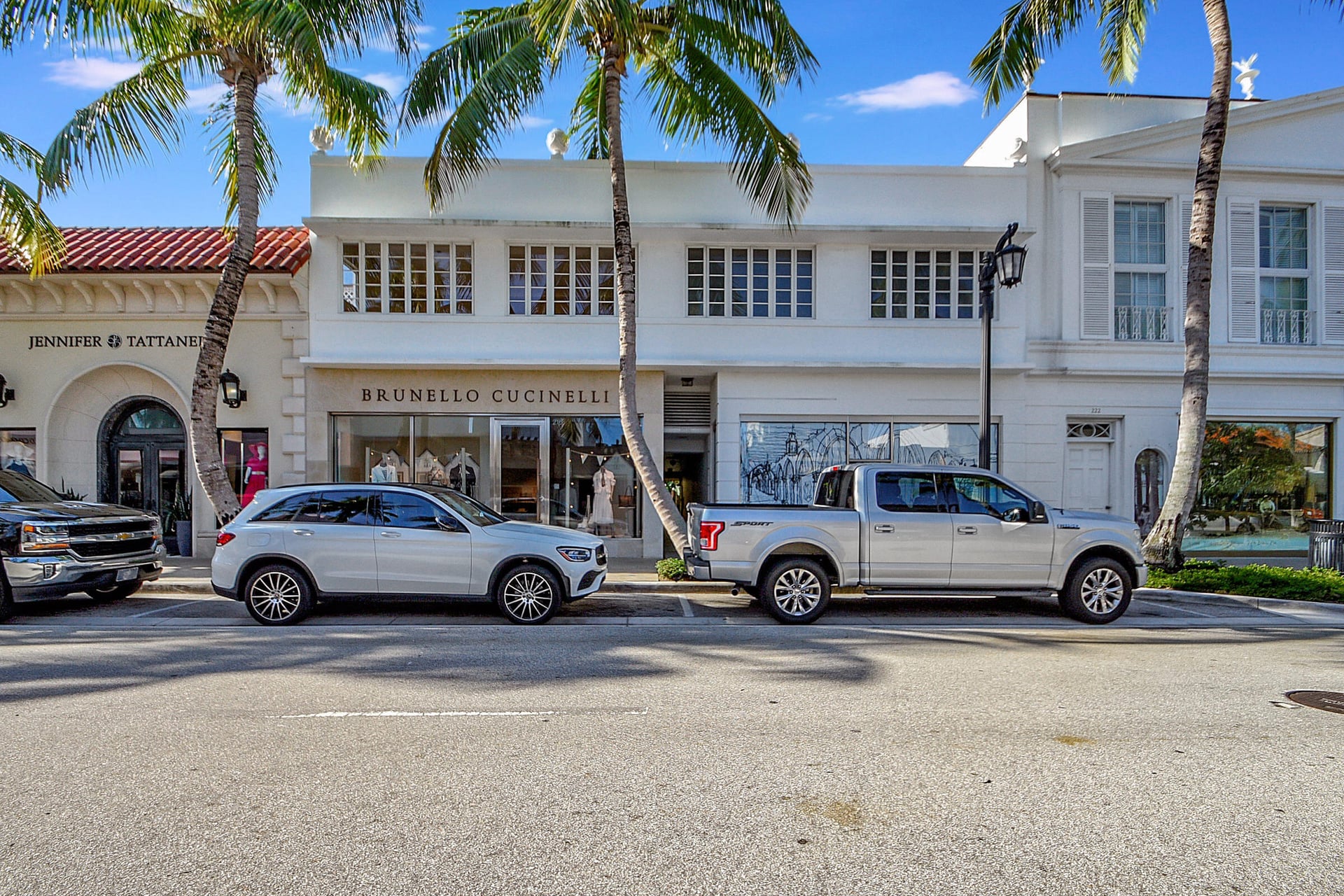 218 Worth Avenue — photo 3