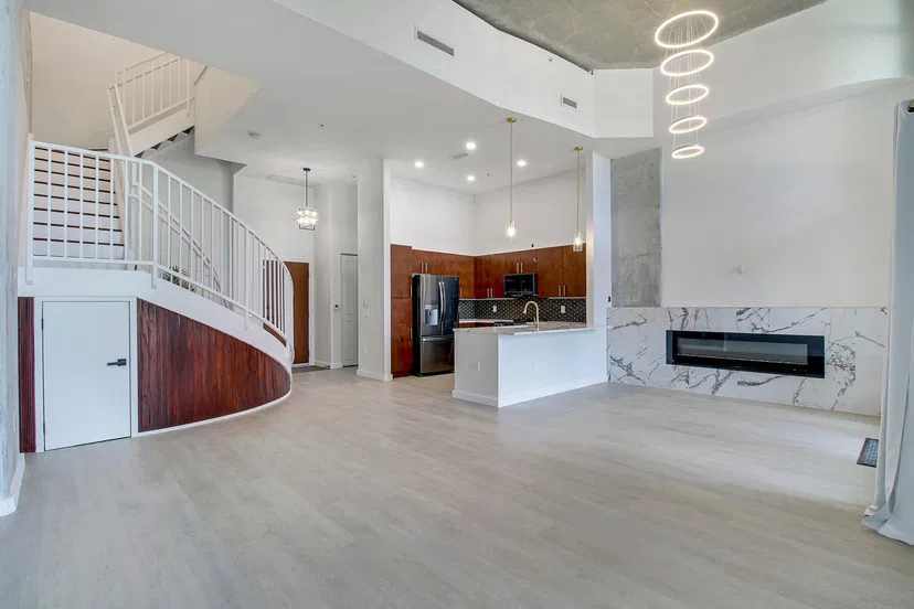 Sold Sep 2025 · 300 S Australian Avenue U127, West Palm Beach