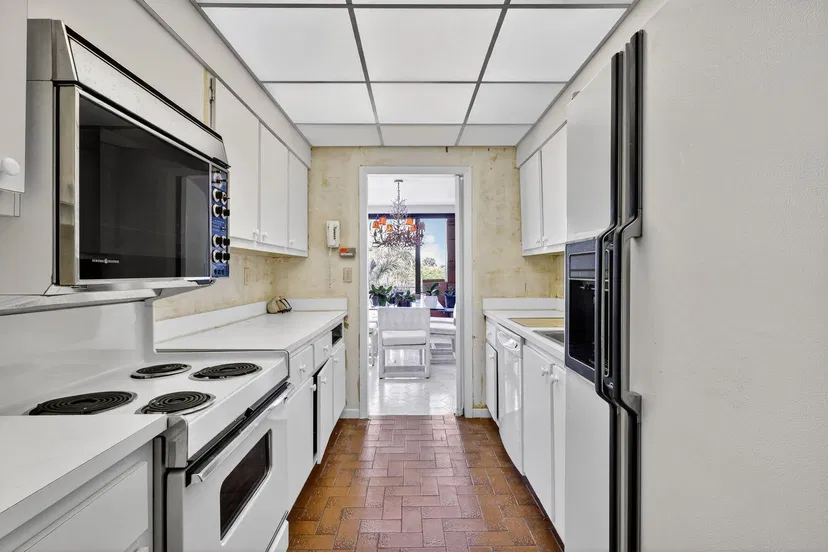 2275 S Ocean Boulevard #204n — photo 5