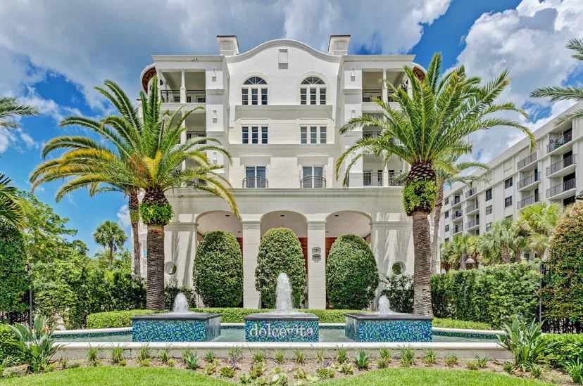 155 S Ocean Avenue 205, Palm Beach Shores