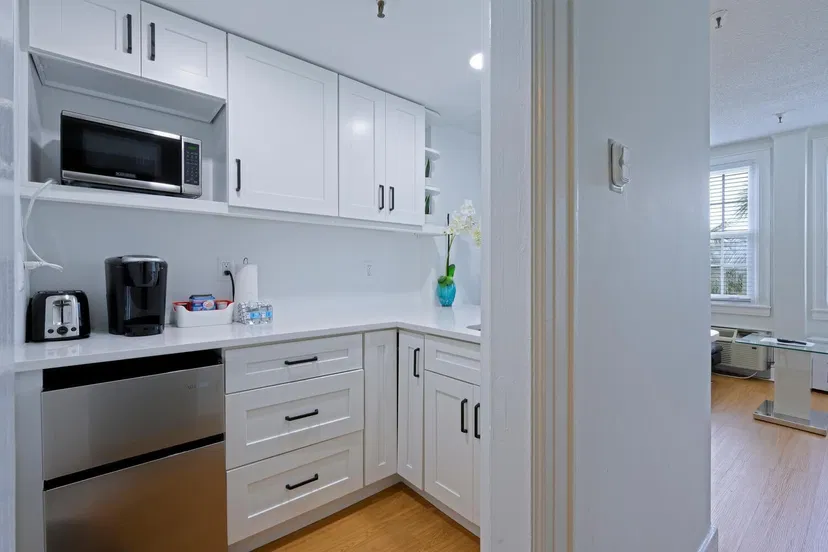 235 Sunrise Avenue #3220 — photo 5