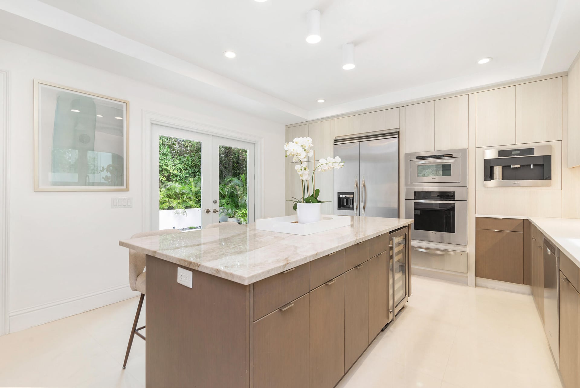 443 Seaview Avenue — photo 4
