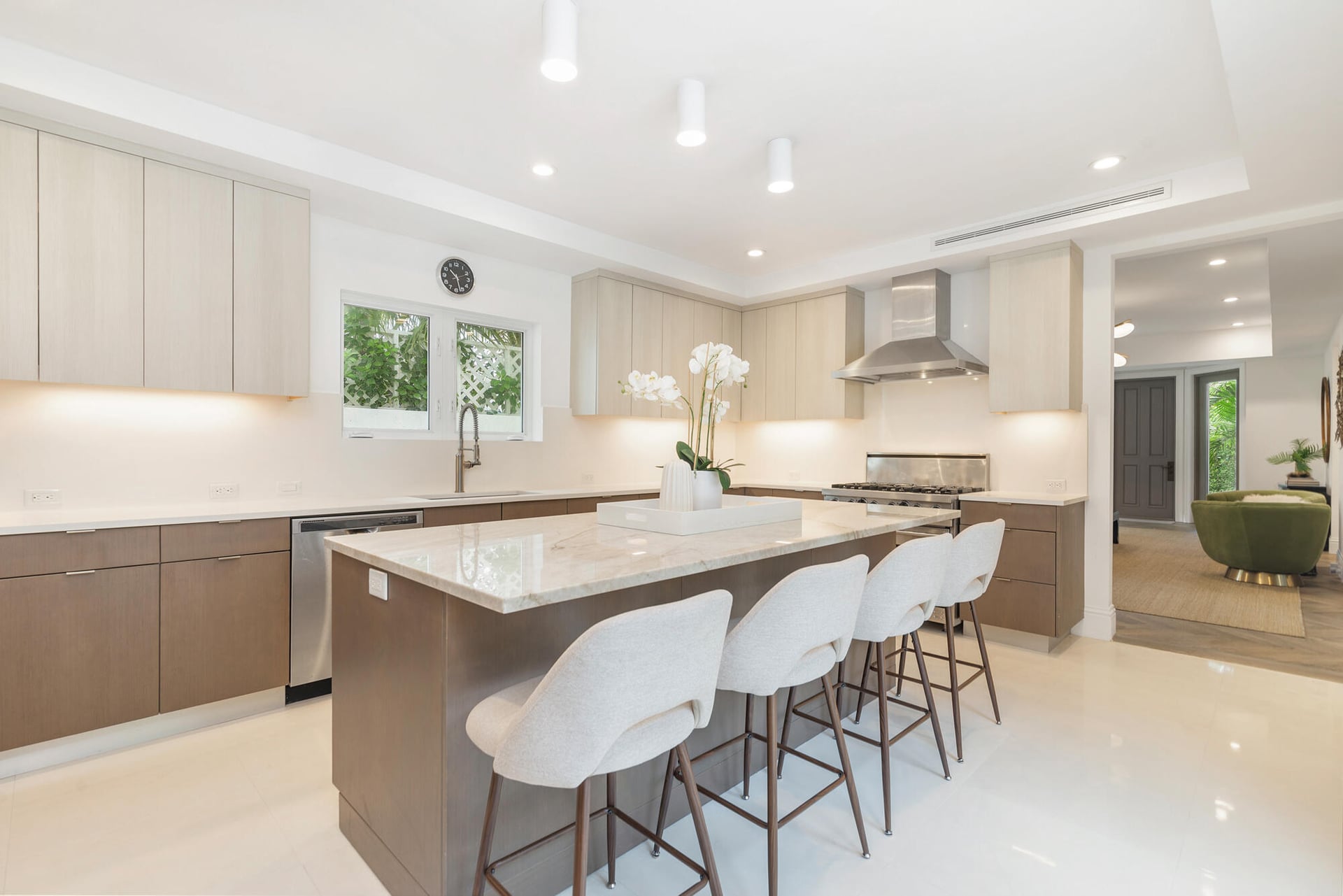 443 Seaview Avenue — photo 5