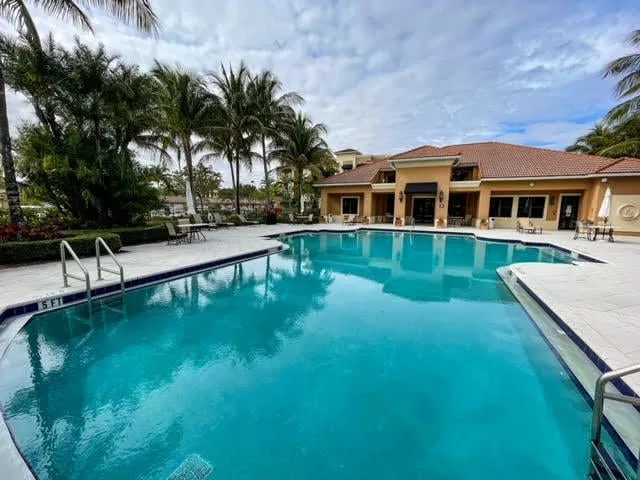 Sold Sep 2025 · 4903 Midtown Lane 3220, Palm Beach Gardens