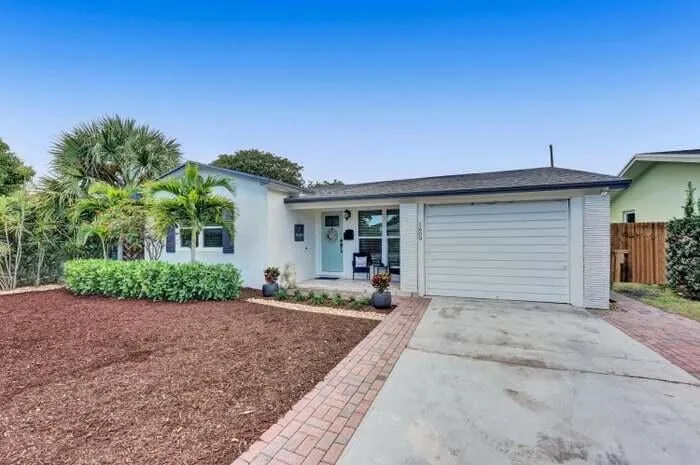 Sold Jan 2026 · 1609 N M Street, Lake Worth Beach